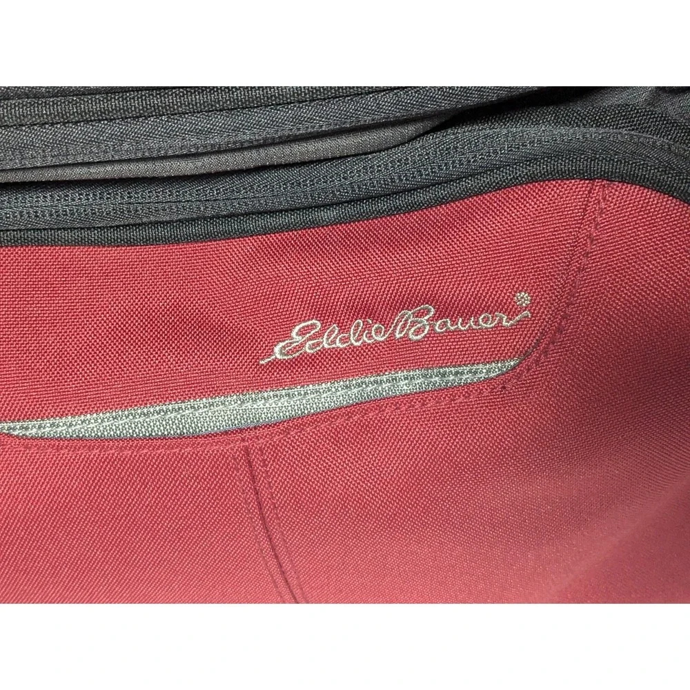 EDDIE BAUER Luggage Burgundy Black Canvas Travel Duffle Bag‎ EUC